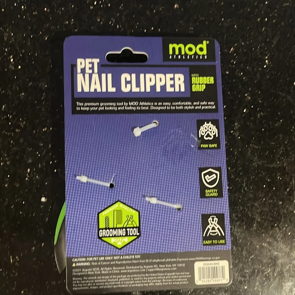 New in packaging Mod Athletics Pet Nail Clippers